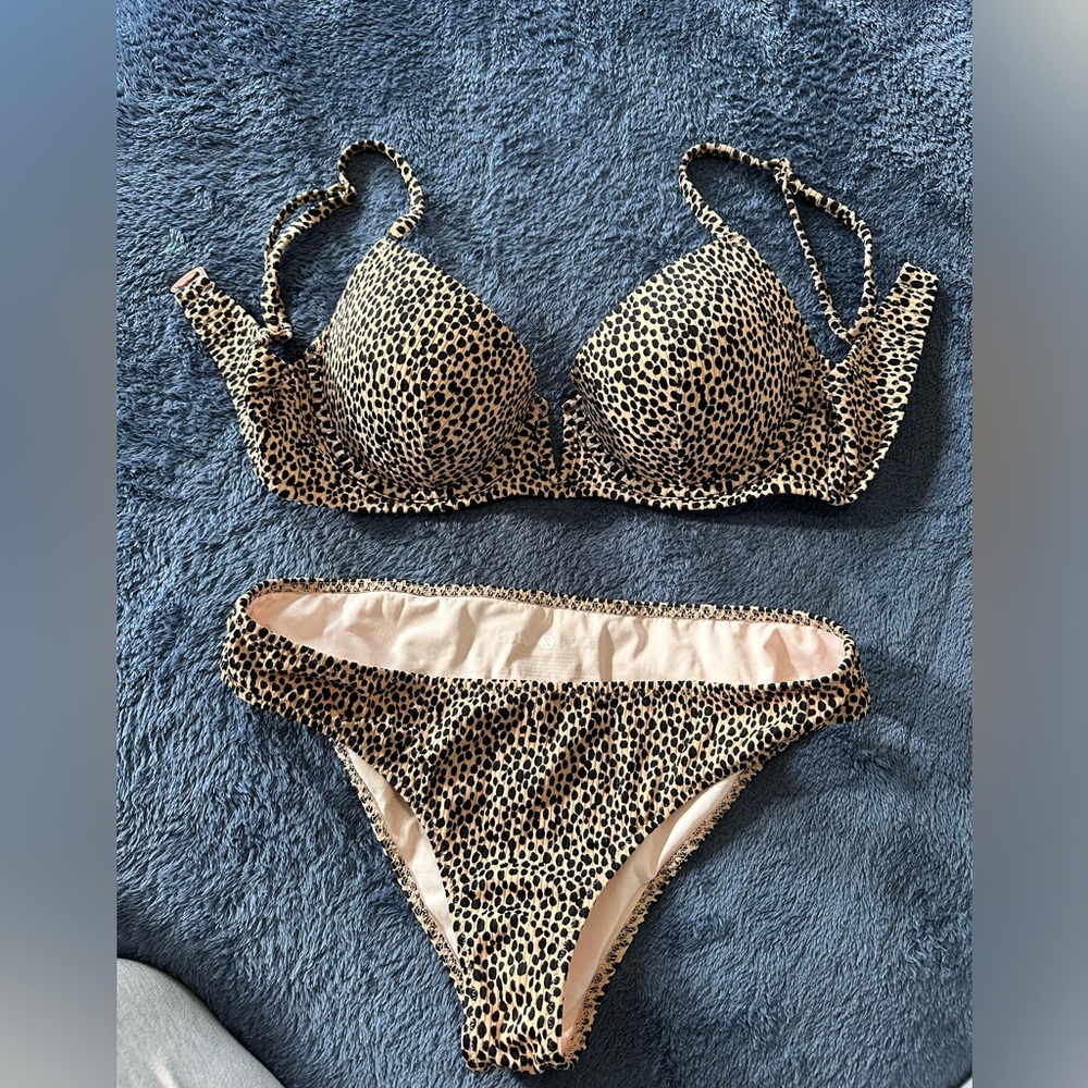 Shade and shore bikini animal print